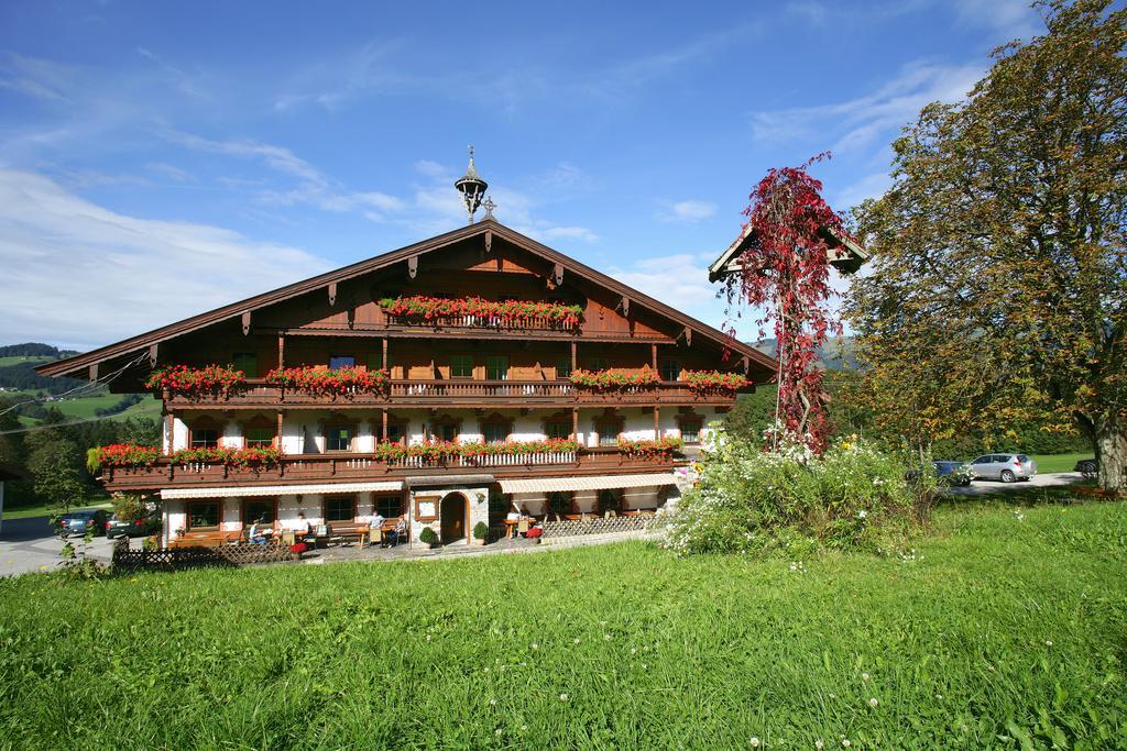 Landgasthof Ledererwirt Guest House Ебс Екстериор снимка